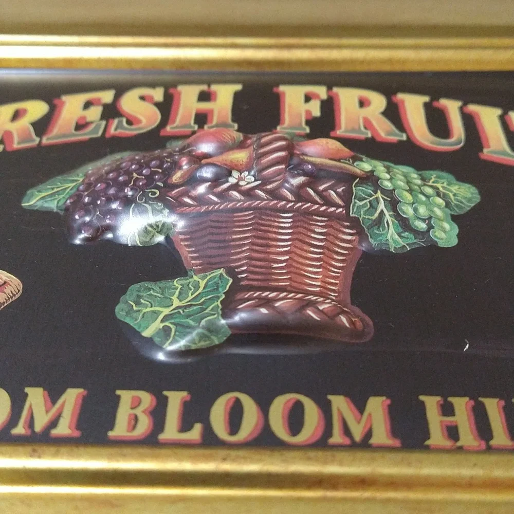 Vintage Collectible Bloom Hill Farm Fruit Empty Tin Rustic 3D Lid 9.75 x 7" - Picture 3 of 5